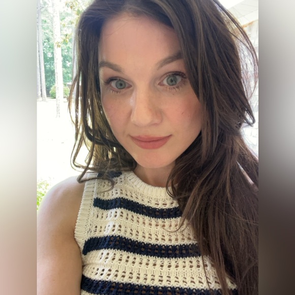 Meet your Posher, Peyton - Picture 5 of 10